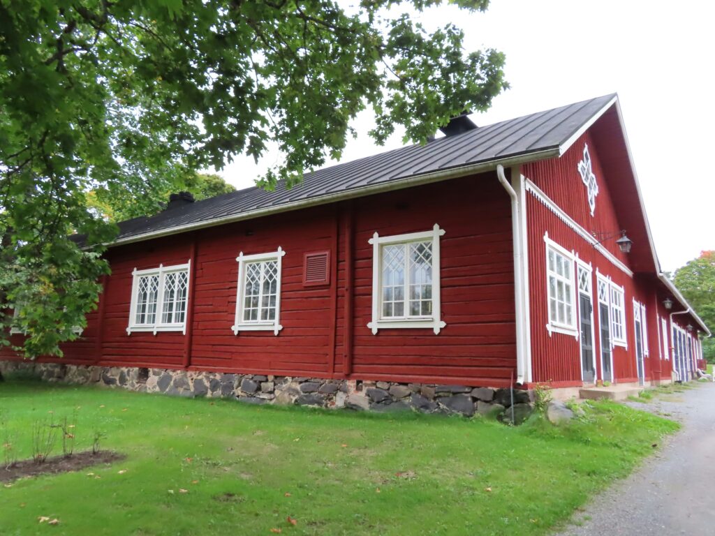 Vanha punainen rakennus